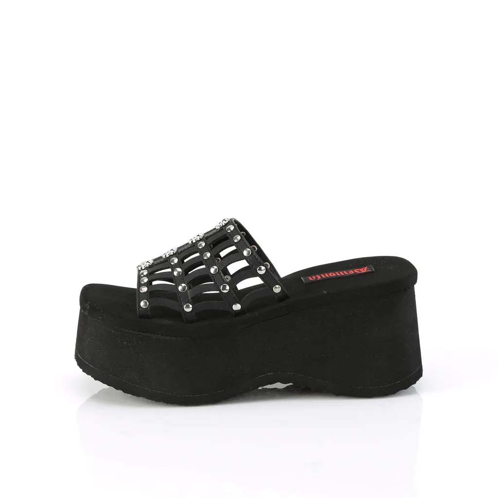 Demonia Spiderweb Platform Sandal